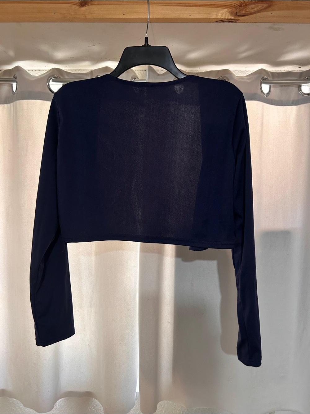 Women's Navy Long-Sleeve Cropped Cardigan